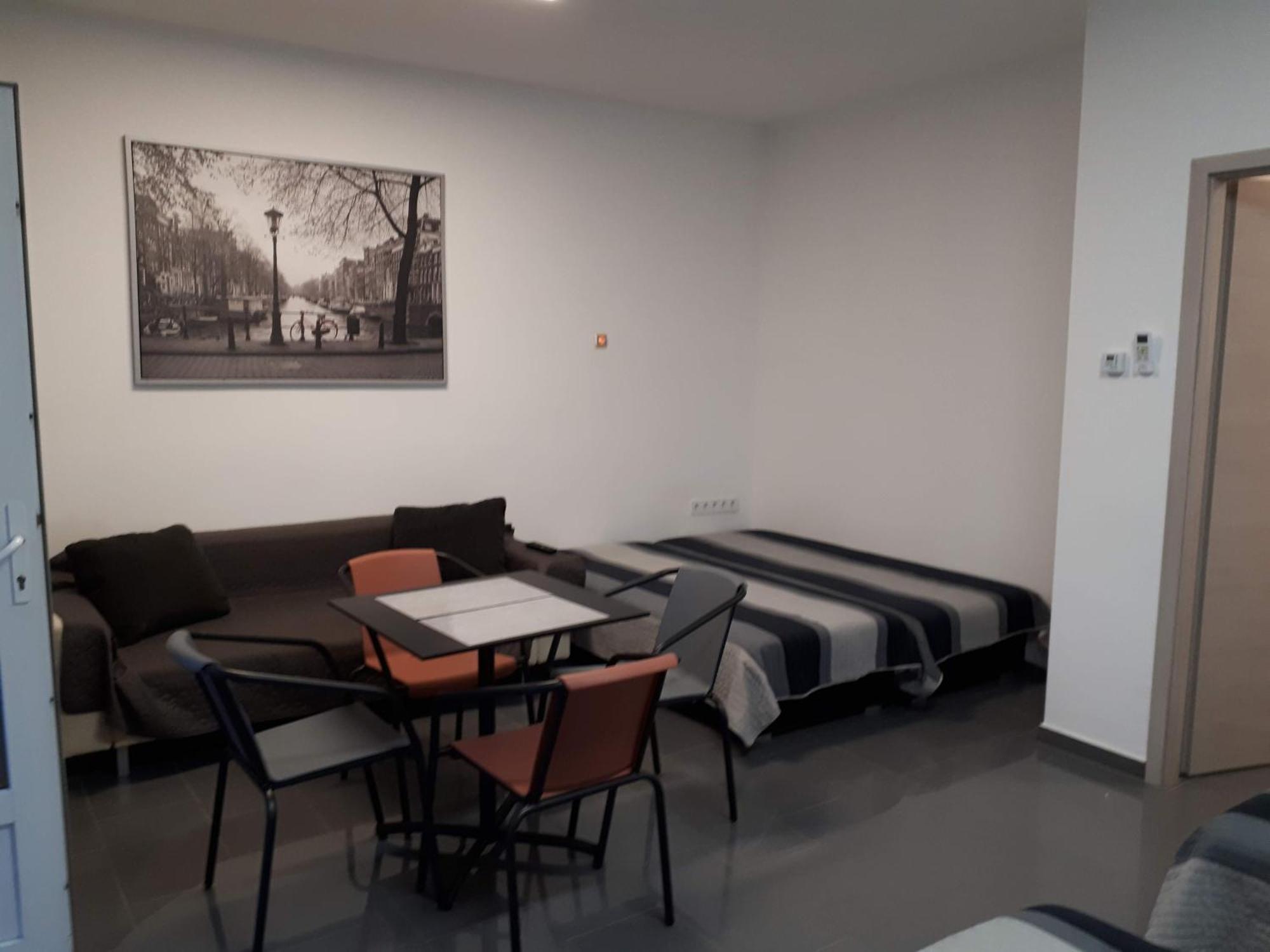 Kertvarosi Apartman Tiszaújváros Dış mekan fotoğraf
