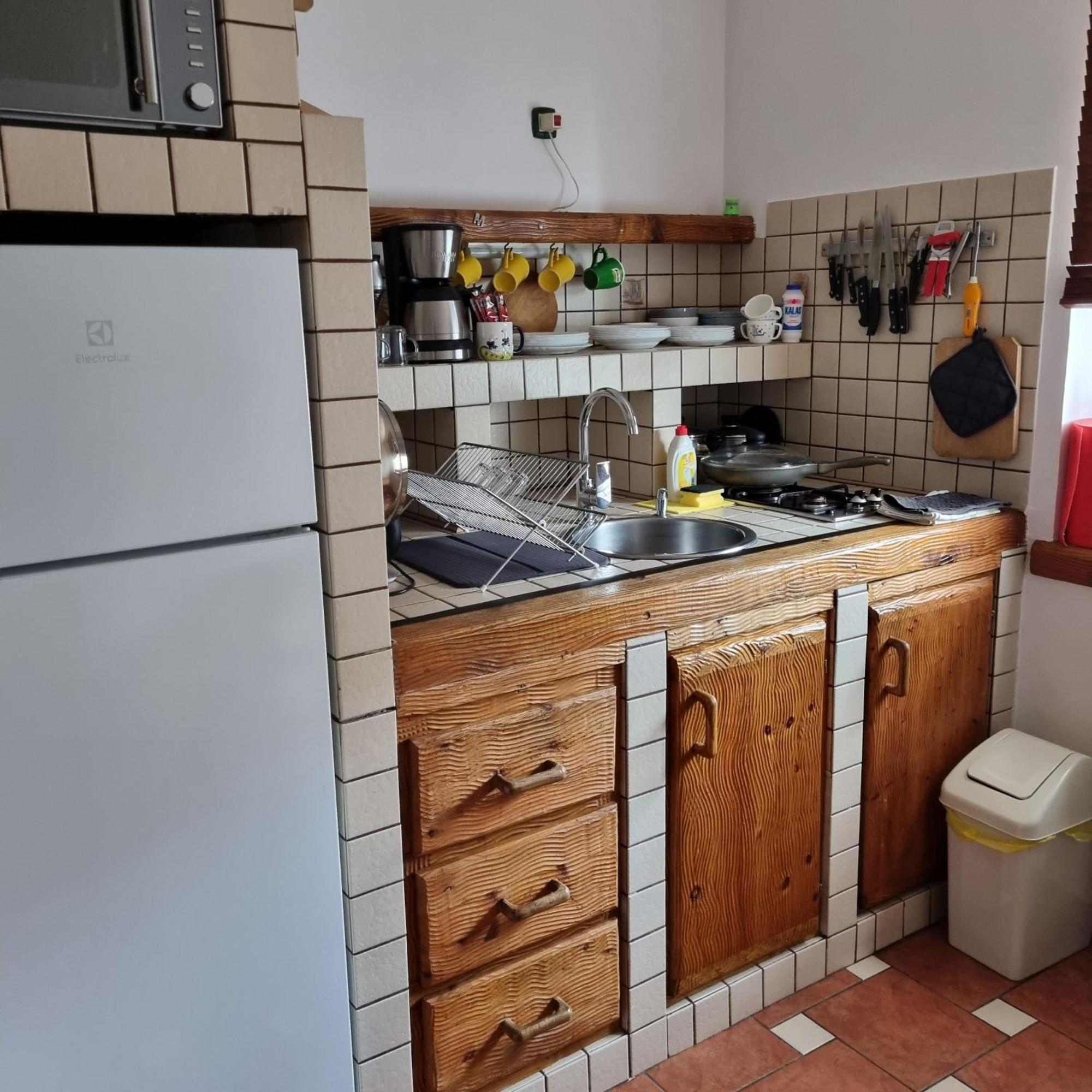 Kertvarosi Apartman Tiszaújváros Dış mekan fotoğraf