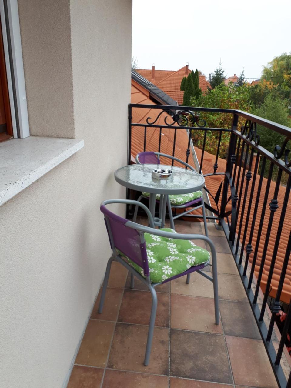 Kertvarosi Apartman Tiszaújváros Dış mekan fotoğraf